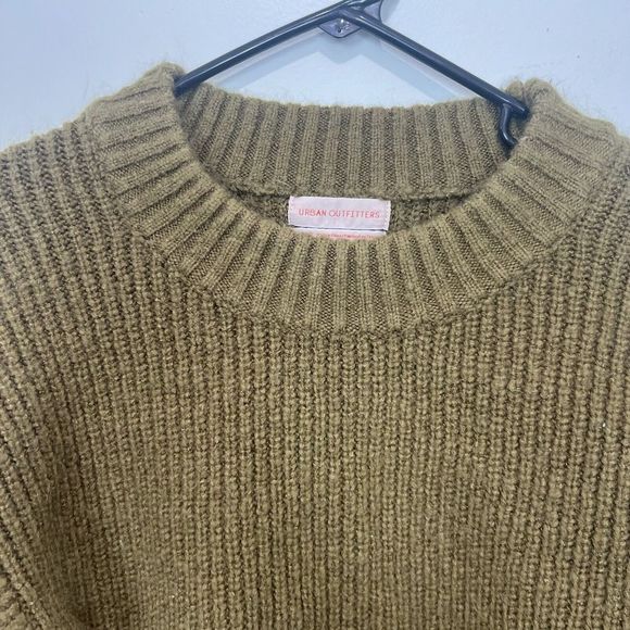 Urban Outfitters Women Sweater Size XS Chunky Knitted Crop Top Dolman Sleeve - Picture 3 of 8